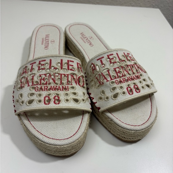 Valentino Garavani slides sandals - Picture 5 of 10